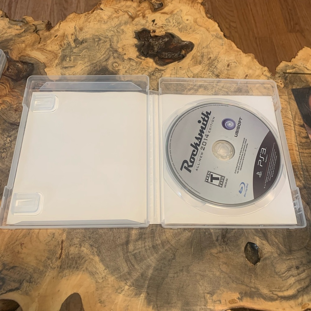 💜 Rocksmith 2014 Edition PS3 PlayStation 3 Game Ubisoft Epiphone Learn Guitar - Picture 4 of 5